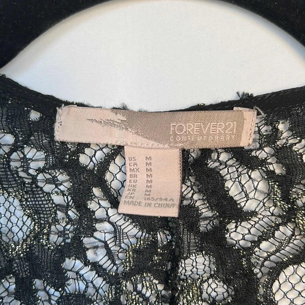 Forever 21 Medium Black/Gold Lacy Kimono - Picture 5 of 11